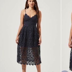 ASTR the label - Lace a line midi dress